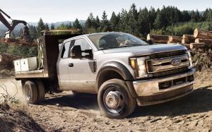 Ford F-450 XLT Super Duty Chassis Cab